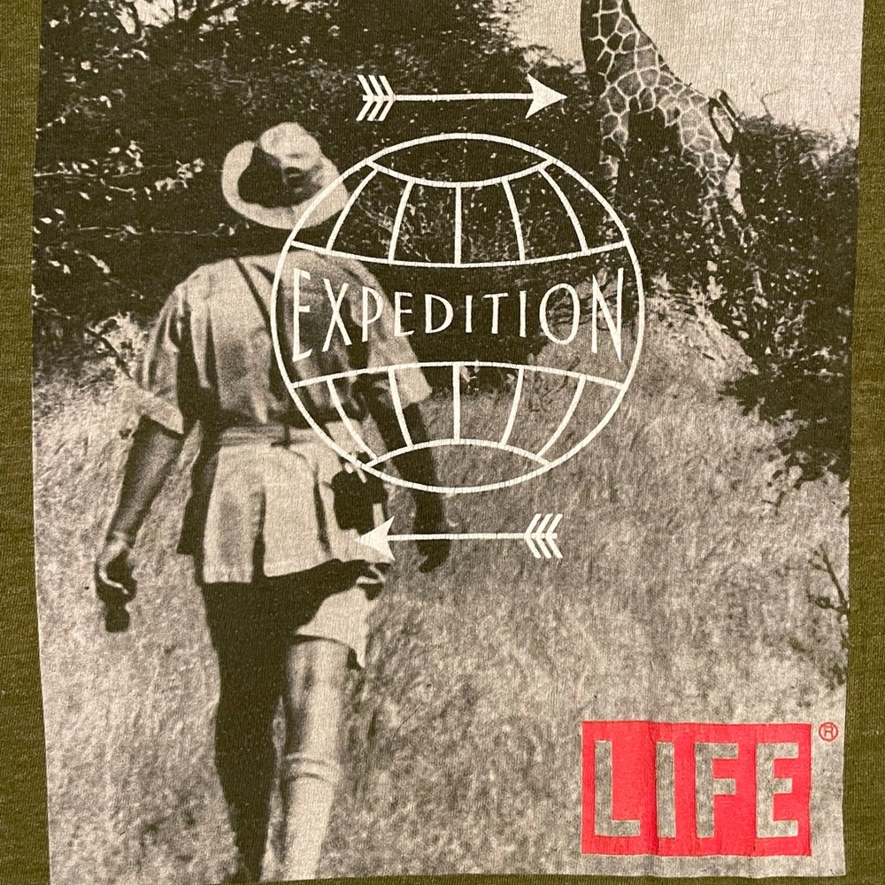 Case Study LIFE t-shirt - Picture 2 of 4